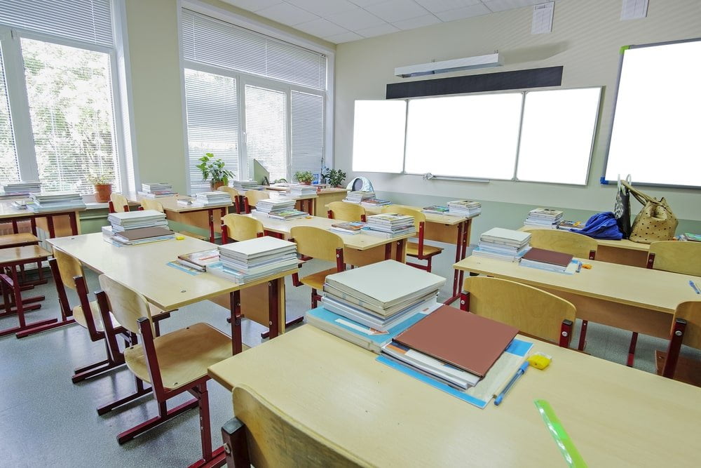 photo of an empty classroom
